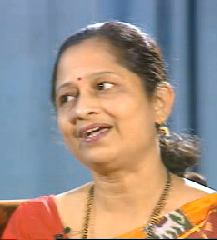 Sharada Velankar in film Thumri